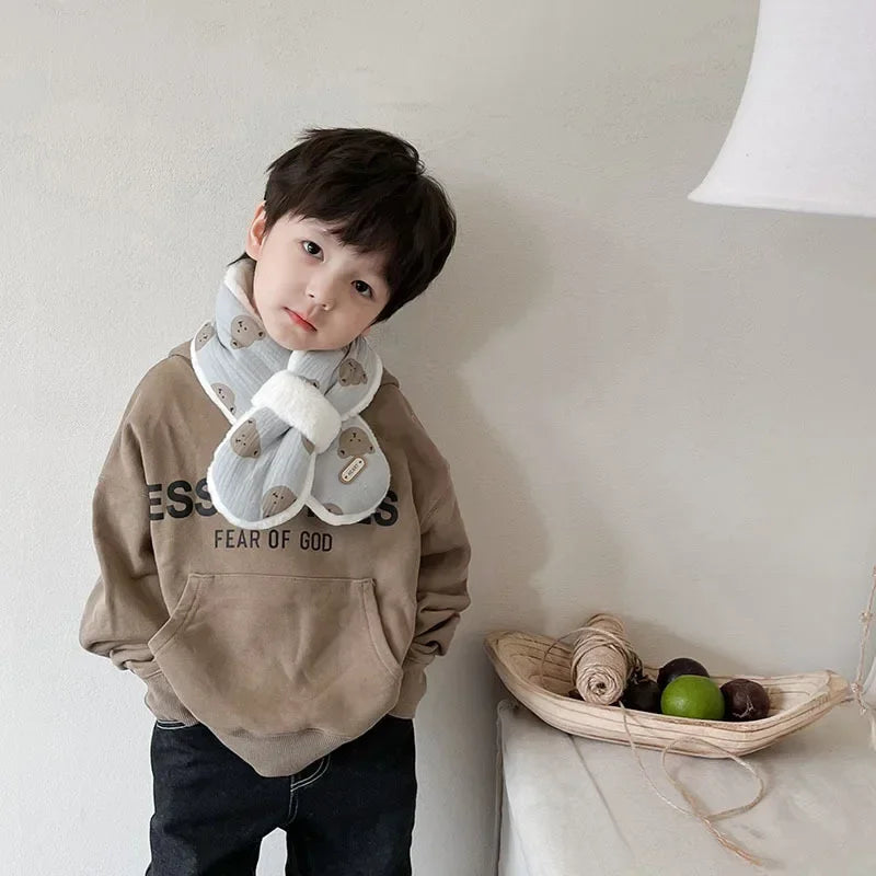 “Kids’ Bear Pattern Winter Scarf – Thick Velvet Neck Warmer”