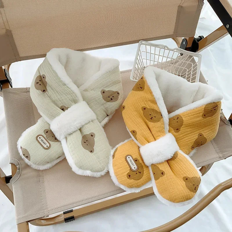 “Kids’ Bear Pattern Winter Scarf – Thick Velvet Neck Warmer”