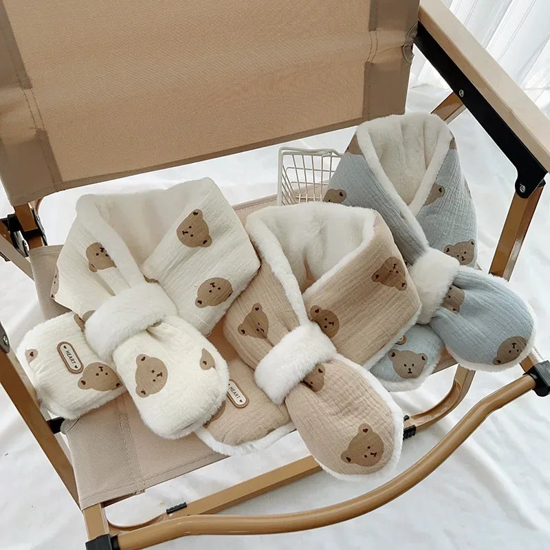 “Kids’ Bear Pattern Winter Scarf – Thick Velvet Neck Warmer”