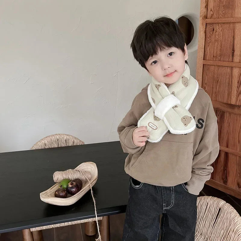 “Kids’ Bear Pattern Winter Scarf – Thick Velvet Neck Warmer”